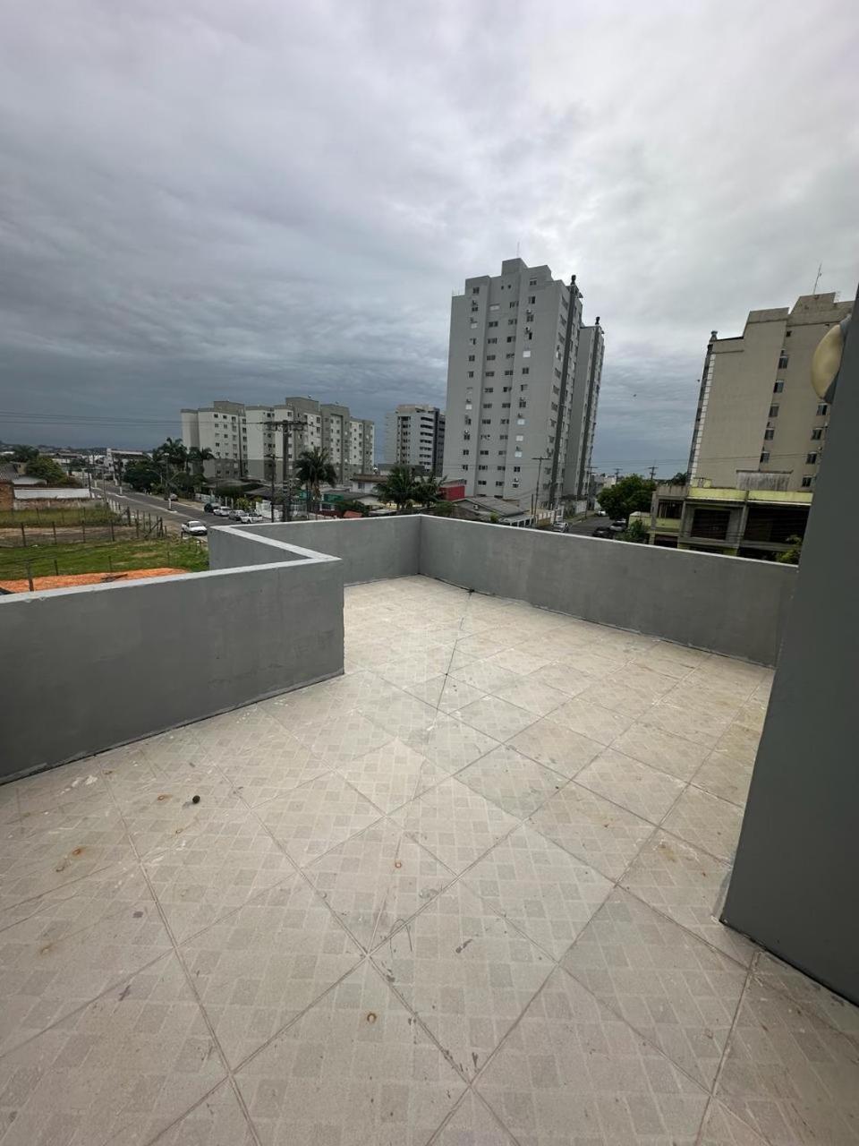 Sobrado Com Terraco E Area De Churrasqueira. Torres Luaran gambar